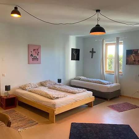 Wolfis Appartement Neusiedl an der Zaya Exterior foto