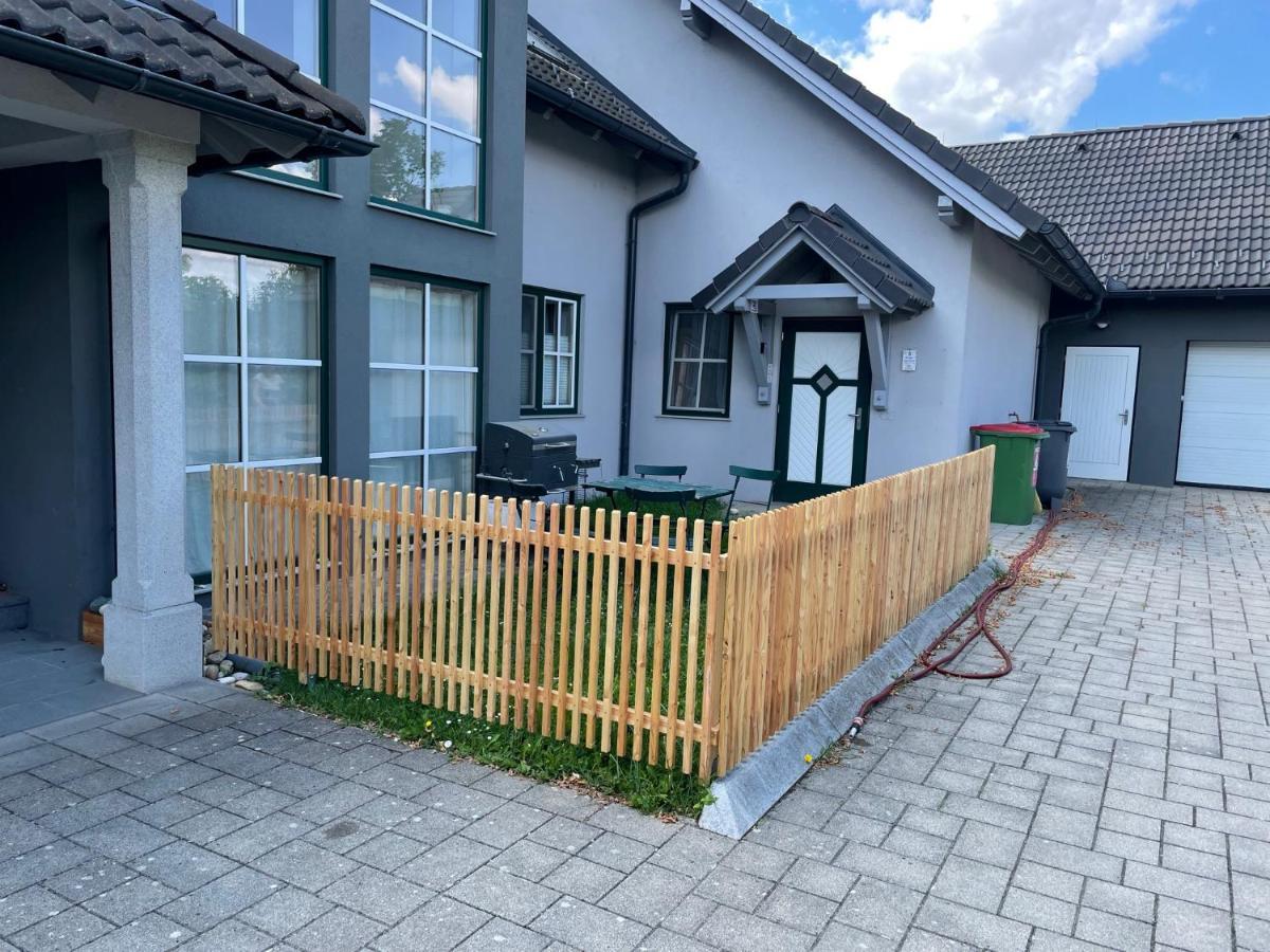 Wolfis * Neusiedl an der Zaya